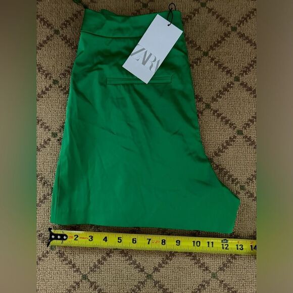 Zara emerald green satin shorts NWT S - Picture 7 of 9